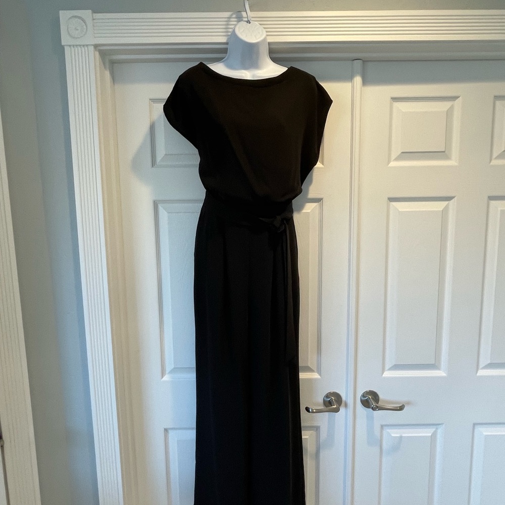 Eliza J sophisticated cap sleeve black jumpsuit